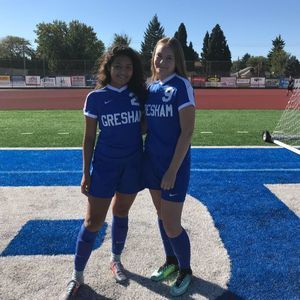 Meet your Posher, Amarilis